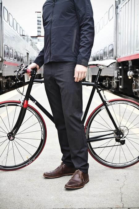 https://merinowoolrocks.com/app/uploads/2017/12/4-season_Wool_Pants_with_Bike_740x.jpg