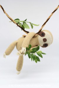 Crochet Sloth pattern from HelloYellowYarn